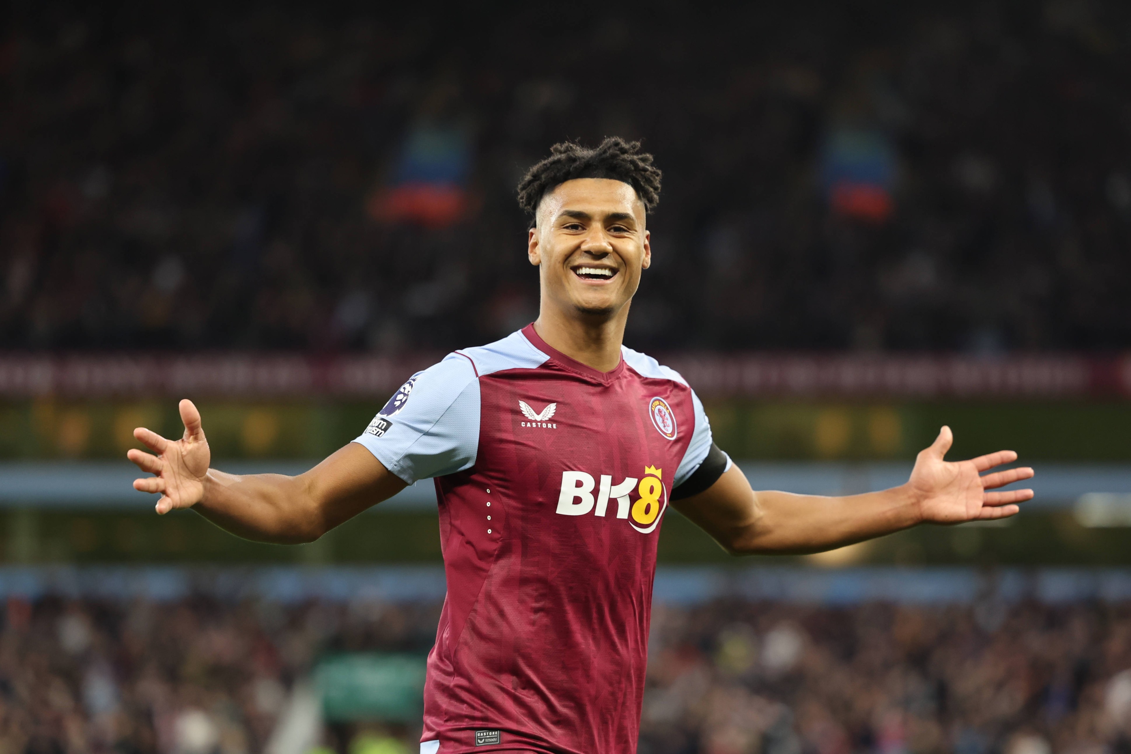 沃特金斯：参加完整的季前赛让我感觉良好 我们新赛季有远大目标